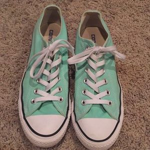 Blue/Green Converse